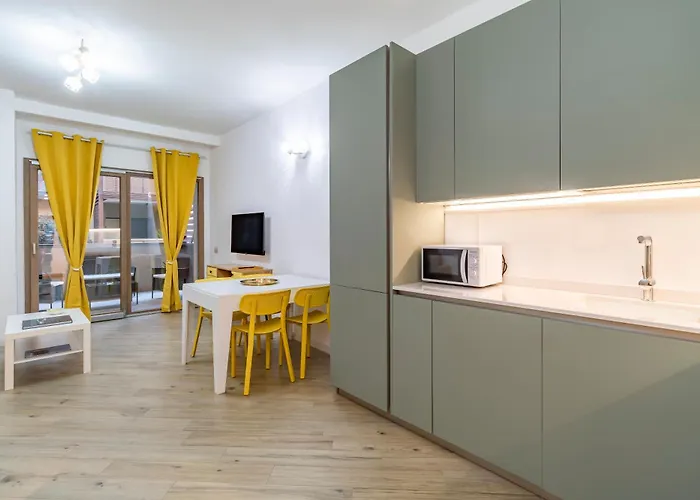 Aurealiving - Trastevere Apartment With Gym *